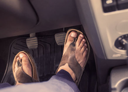 rijden met slippers